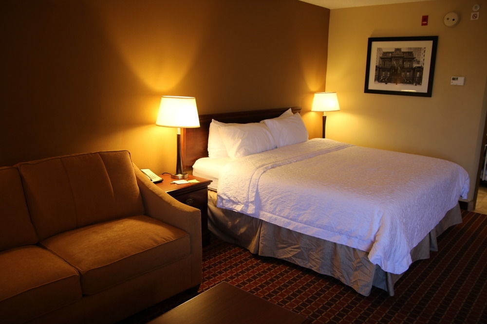 Hampton Inn Philadelphia-Great Valley Frazer Экстерьер фото